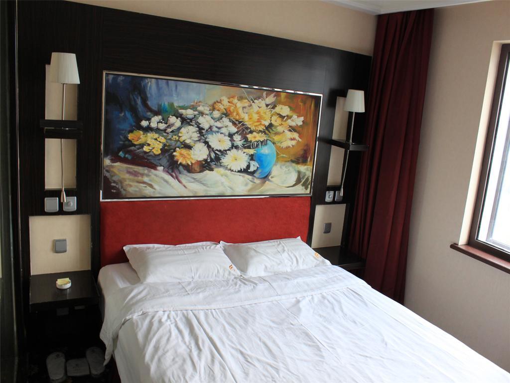 Baotou West Lake Hotel Номер фото